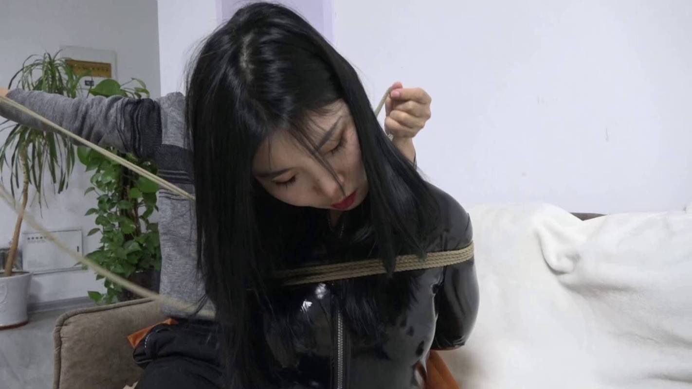 112503jppzobfczpbph5g3.jpg